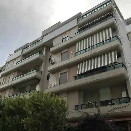 Luminoso Attico Apartment